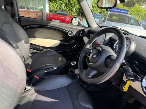 Mini Hatch 1.6 Cooper D Euro 5 (s/s) 3dr 16