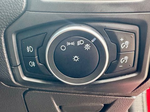 Ford Focus TITANIUM X TDCI 20
