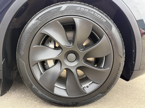 Tesla Model Y SUV 5dr Electric Auto RWD (346 ps) 14
