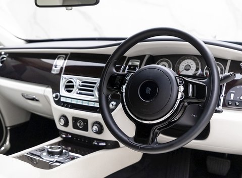 Rolls-Royce Wraith 9