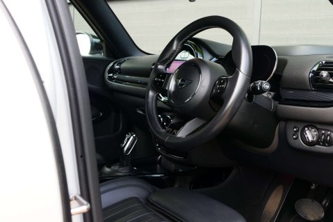 Mini Clubman 1.5 Clubman Cooper Exclusive Auto 6dr 21