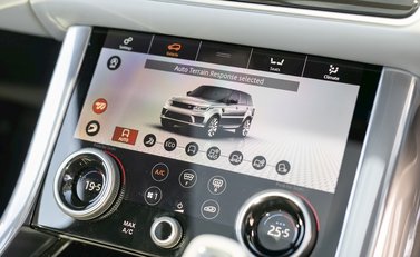 Land Rover Range Rover Sport 5.0 SVR 19