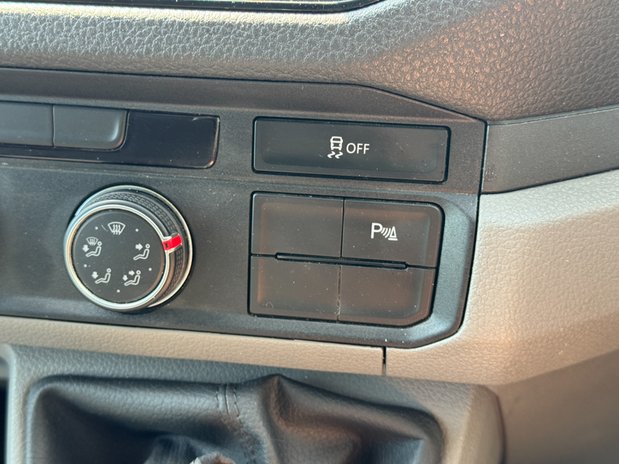 Volkswagen Crafter LWB High Roof Startline Cr35 Air Con EURO 6 32
