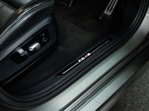 BMW X6 M 4.4i V8 Competition SUV 5dr Petrol Auto xDrive Euro 6 (s/s) (625 ps) 56