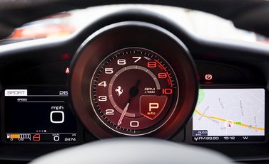 Ferrari 488 Spider 18