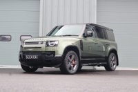 Land Rover Defender 110 BRAND NEW D350 HARD TOP X-DYNAMIC HSE GENUINE REAR SEATS FITTED 