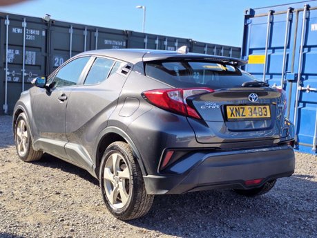Toyota C-HR 1.8 VVT-h Icon SUV 5dr Petrol Hybrid CVT Euro 6 (s/s) (122 ps) 4