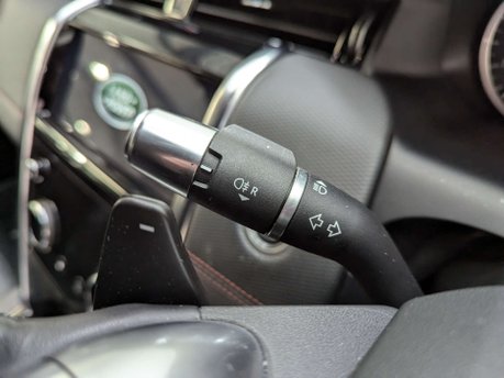 Land Rover Discovery Sport 2.0 Discovery Sport R-Dynamic S D Auto 4WD 5dr 67