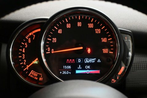 Mini Hatch 1.5 Cooper Auto 5dr 23