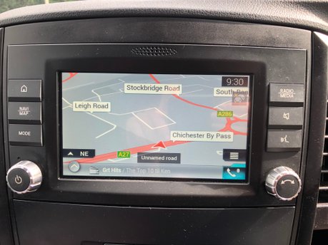 Mercedes-Benz Vito 110 PROGRESSIVE L2 1 owner Ex skyvan, 83,000m, parking sensors F+R 29