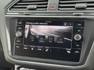Volkswagen Tiguan 1.5 TSI R-Line Edition DSG Euro 6 (s/s) 5dr 30