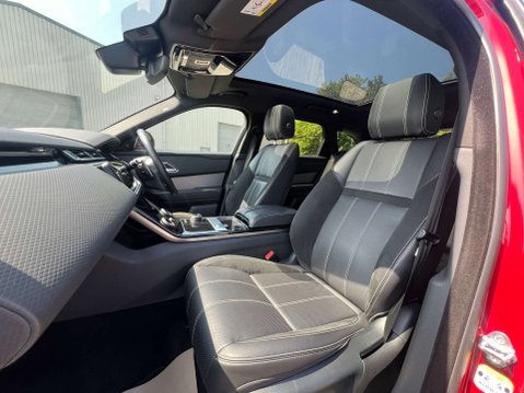 Land Rover Range Rover Velar 2.0 Range Rover Velar R-Dynamic S D180 Automatic 4WD 5dr 32