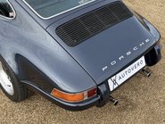 Porsche 911 CARRERA 3.2 BACK-DATE 23