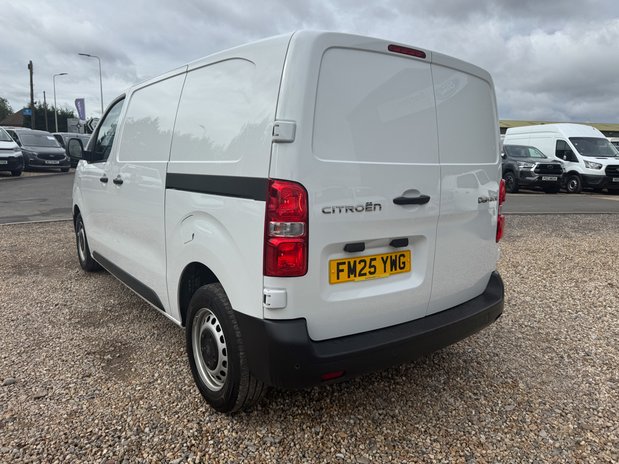 Citroen Dispatch MWB L2H1 Low Roof Enterprise 2900 EURO 6 10
