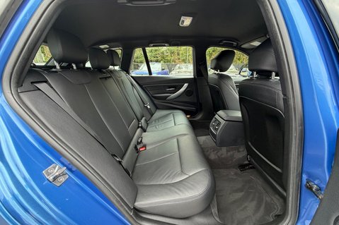 BMW 3 Series 320D XDRIVE M SPORT TOURING -CAMERA -MEMORY SEATS -POWERFOLD -BUSINESS PACK 17