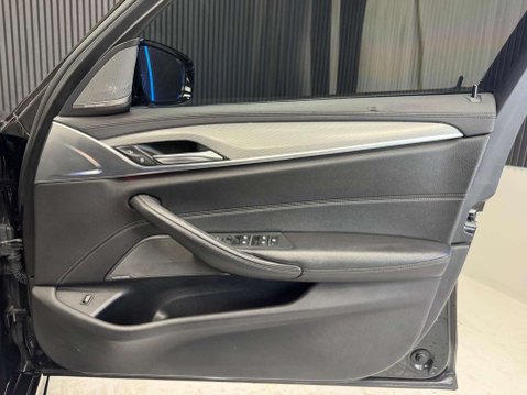 BMW 5 Series 2.0 520d M Sport Auto 4dr 55