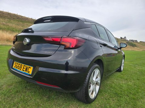 Vauxhall Astra 1.4i Turbo SRi Nav Euro 6 5dr 11