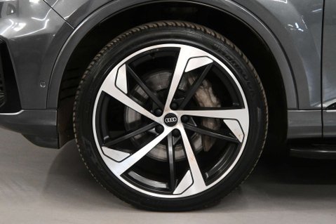 Audi Q7 3.0 Q7 Black Edition 55 TFSI MHEV Quattro Auto 4WD 5dr 30