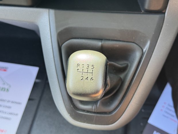 Citroen Dispatch MWB L2H1 Low Roof X 1000 Sensors EURO 6 SELECT 29