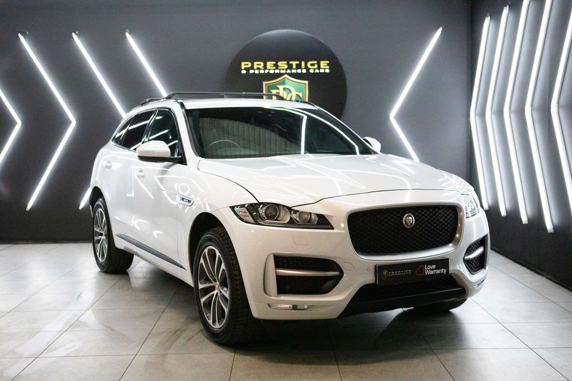 2018 Jaguar F-Pace