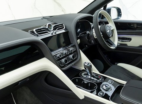 Bentley Bentayga V8 S 18