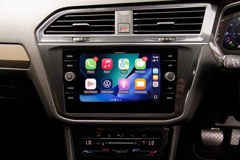 Volkswagen Tiguan Allspace LIFE TSI DSG 33