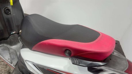 Aprilia SR 2013 12K RUNNING 2 STROKE PROJECT SCOOTER 50CC LEARNER BIKE 22