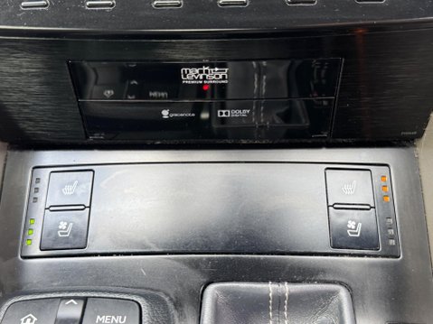 Lexus Is 2.5 300h Premier E-CVT Euro 5 (s/s) 4dr 27