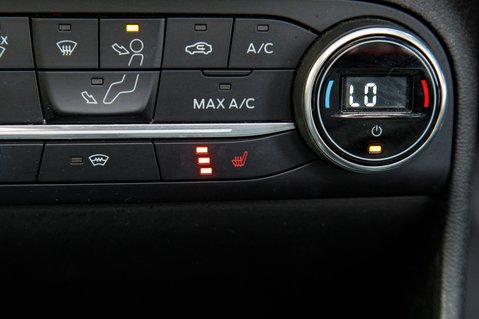 Ford Fiesta ACTIVE X 36