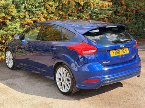 Ford Focus 1.0T EcoBoost ST-Line Euro 6 (s/s) 5dr 4