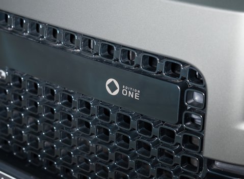 Land Rover Defender 110 OCTA EDITION ONE 39