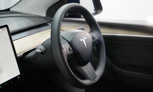 Tesla Model Y RWD Comfort Suspension GROK AI Deep Blue Metallic Adaptive LEDs 1Owner VATQ 22