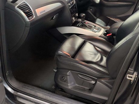 Audi Q5 2.0 Q5 S Line+ TDI Quattro Auto 4WD 5dr 4