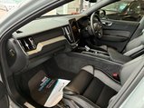 Volvo XC60 2.0 B5 MHEV Plus Black Edition Auto AWD Euro 6 (s/s) 5dr 19