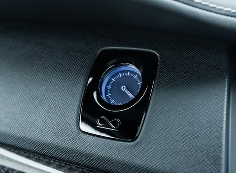 Rolls-Royce Cullinan Black Badge 25