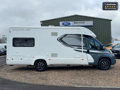 Auto-Trail Tracker 2 Berth|2 Belt|Rear lounge|Large Bathroom|TV 4