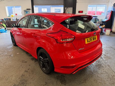 Ford Focus 1.0T EcoBoost Zetec S Euro 6 (s/s) 5dr 3