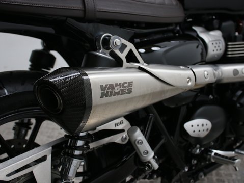 Triumph Street Twin BONNEVILLE STREET TWIN 22