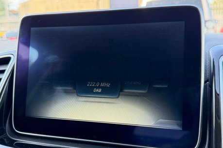 Mercedes-Benz GLE 2.1 GLE250d AMG Line SUV 5dr Diesel G-Tronic 4MATIC Euro 6 (s/s) (204 ps) 56