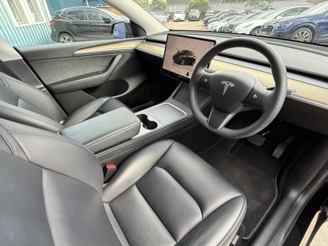 Tesla Model Y SUV 5dr Electric Auto RWD (346 ps) 3
