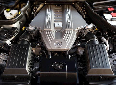 Mercedes-Benz SLS AMG 22