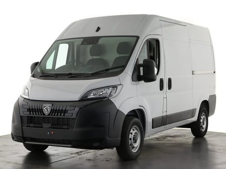 Peugeot Boxer Professional L2H2 335 Blue HDi 140ps 5