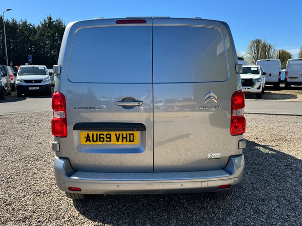 Citroen Dispatch AUTO MWB L2H1 Driver 1200 Air Con Alloys Nav Sensors NO VAT SELECT 7