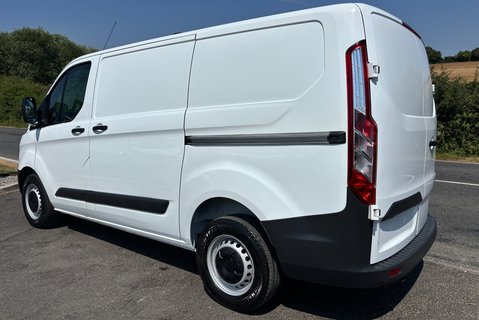 Ford Transit Custom 310 L1 105 ps Base Panel Van - Air Con 6