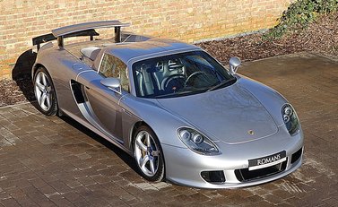 Porsche Carrera GT 19