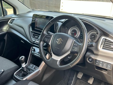 Suzuki S-Cross MOTION BOOSTERJET MHEV 43