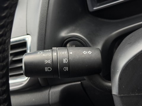 Mazda 3 2.0 SKYACTIV-G Sport Nav Euro 6 (s/s) 5dr 90