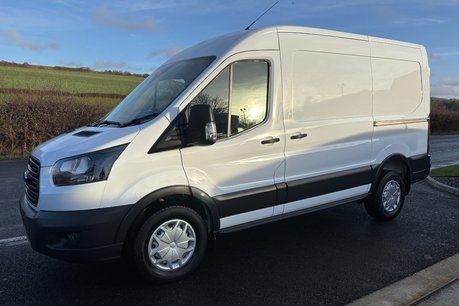 Ford Transit 350 L2 H2 Fwd Panel Van - Air Con / Rear Camera