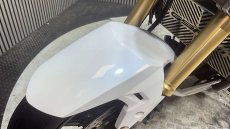 Suzuki GSR750 2011 ONLY 24K SPORTS EXHAUST LONG MOT NAKED BIKE 22
