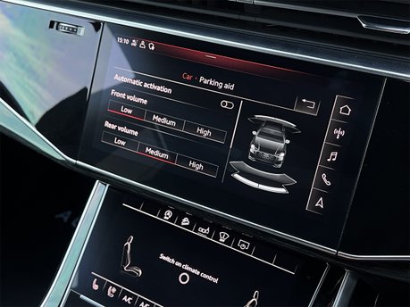 Audi Q8 RS VORSPRUNG TFSI QUATTRO MHEV 79